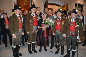 Festakt der Wörgler Traditionsvereine zum 80. Geburtstag von Maria Steiner am 17.10.2025. Foto: Veronika Spielbichler