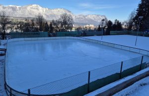 Der Tennisclub Wörgl öffnet ab 28.11.2025 wieder seinen Eislaufplatz bei der Tennisanlage Bad Eisenstein. Foto: TC Wörgl