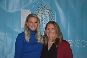 Vortrag von Silke Müller "Unsere Kinder im Haifischbecken der Sozialen Medien" am 13.11.2025 auf Einladung des Montessorihauses Wörgl. Foto: Veronika Spielbichler