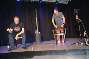 Die "Superväter" - Kabarett von Stefan Peschta und Jürgen Heiss am 22.11.2025 in der Kulturfabrik Kufstein. Foto: Veronika Spielbichler