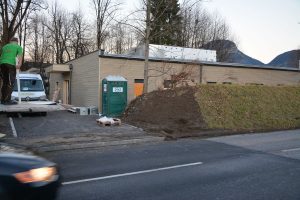Lokalaugenschein beim neuen Zwergenwald-Kindergarten an der Hagleitner Straße am 10.12.2025. Foto: Veronika Spielbichler