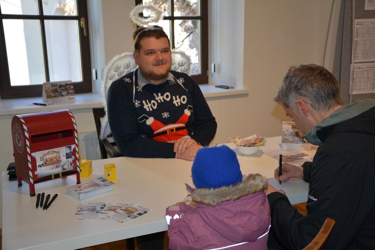 Christkindl-Postamt im Museum Wörgl am 13.12.2025. Foto: Veronika Spielbichler