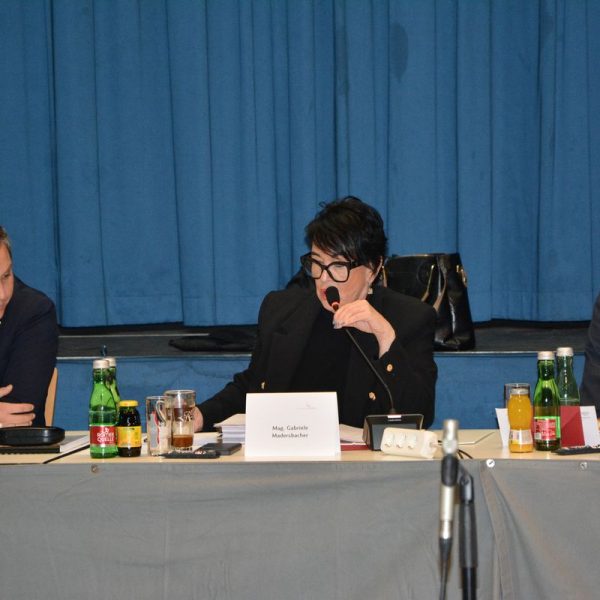 Wörgler Gemeinderat am 10.12.2025. Foto: Veronika Spielbichler