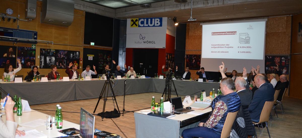 Wörgler Gemeinderat am 10.12.2025. Foto: Veronika Spielbichler
