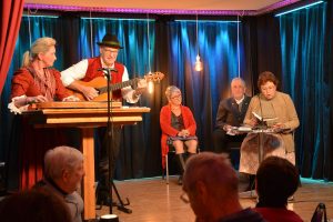 Mundartlesung am 27.11.2025 in der Zone Kultur.Leben.Wörgl. Foto: Veronika Spielbichler