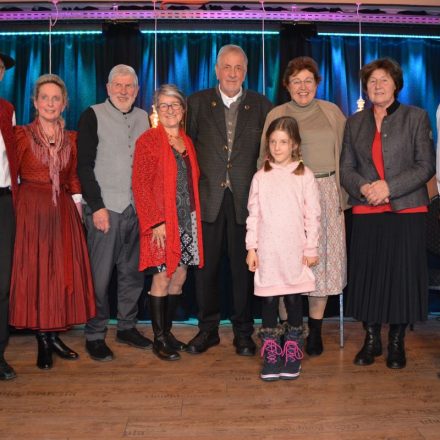 Mundartlesung am 27.11.2025 in der Zone Kultur.Leben.Wörgl. Foto: Veronika Spielbichler