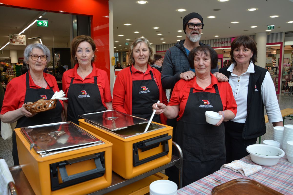 Fastensuppenausgabe Wörgl Aschermittwoch, 18.2.2026. Foto: Veronika Spielbichler